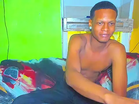 aunstin mohamme online show from April 16, 4:45 am