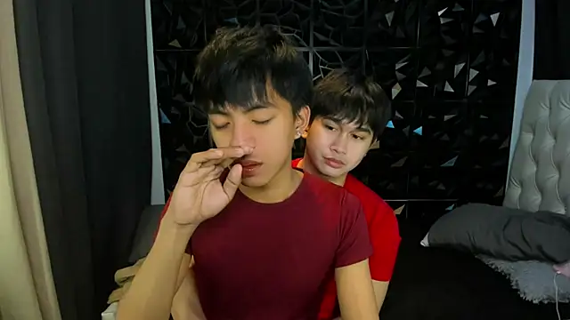 davincihugecock online show from March 23, 5:30 pm