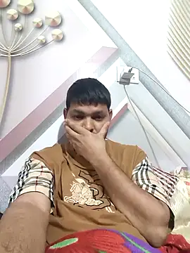 Pulkeet1433 online show from February 11, 6:35 pm