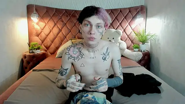 MikkiBev online show from January 10, 8:44 pm