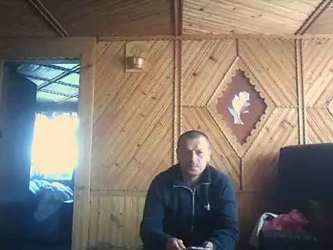 Ivan9iutt online show from April 30, 1:07 pm