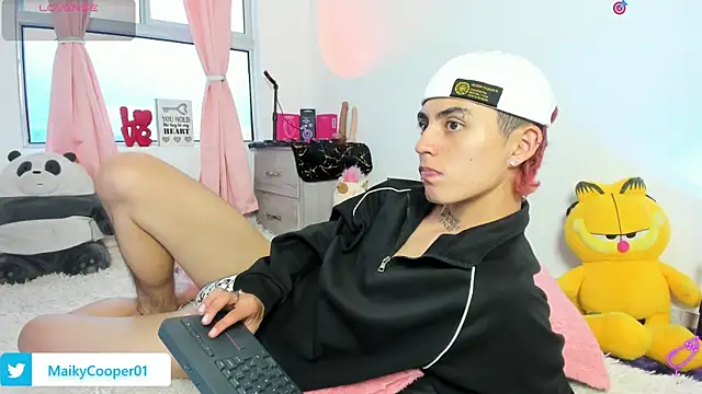 Maiky Cooper01 online show from February 26, 8:54 pm