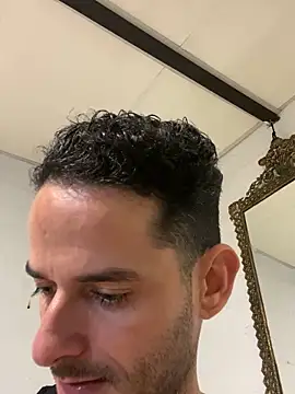 gatoquiles online show from January 17, 8:33 pm