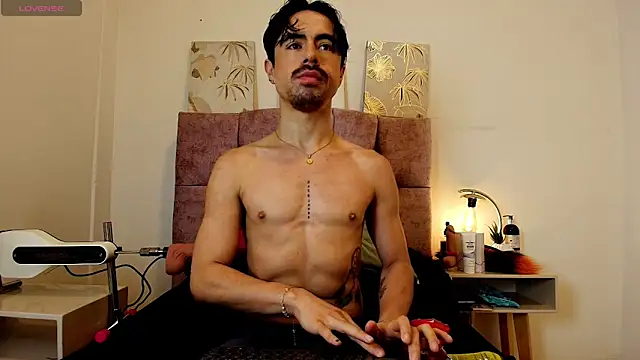 Ethan Briggs  online show from April 10, 9:05 am