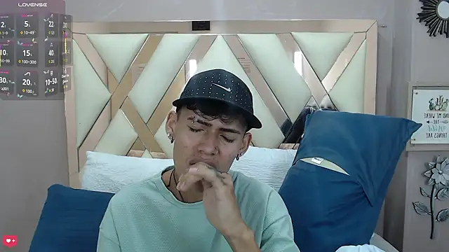 Astaroth Grigori online show from March 22, 7:19 pm