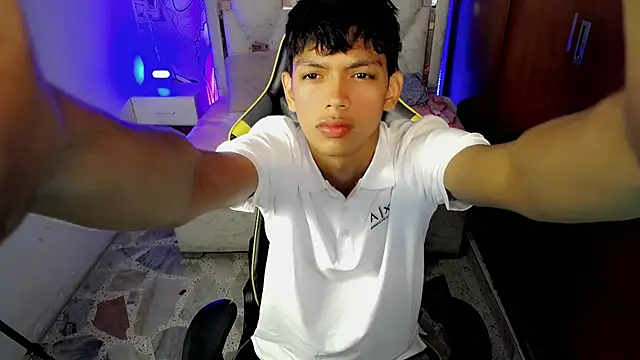 Rick oficiall online show from January 18, 12:18 pm