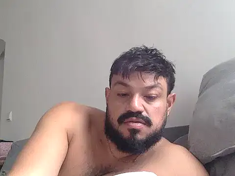 latinCuplex online show from March 23, 1:39 pm