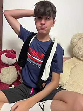 Naim TheKing online show from February 17, 6:34 am