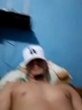 El Roberto07 online show from February 21, 6:03 am