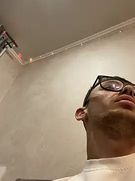 vaknes online show from January 17, 2:09 pm