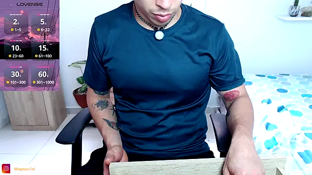 Magnuz Col online show from April 11, 3:59 pm