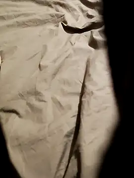 Halunja online show from February 23, 7:37 pm