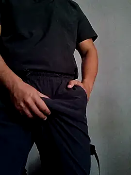 Ryzca online show from April 10, 4:36 pm