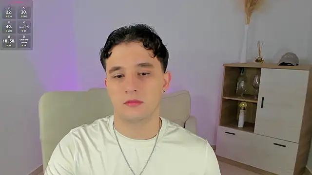 Massimo Fiore online show from February 7, 11:32 pm