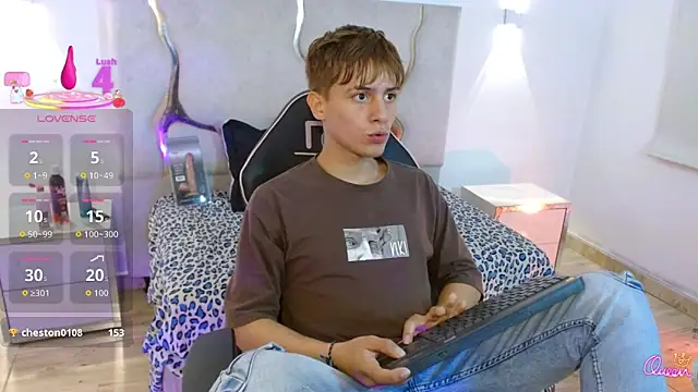 EVAN TAY online show from March 21, 8:30 am