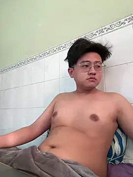 Kami Kazo online show from June 18, 12:12 am