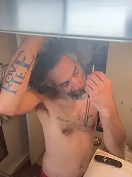 DaddyScorpio78 online show from April 9, 6:36 pm