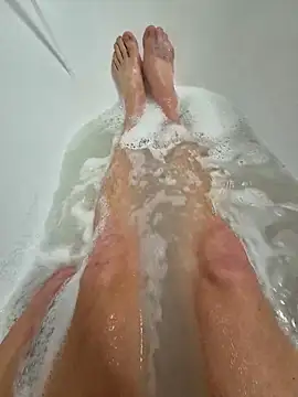 kondec online show from February 1, 12:53 am