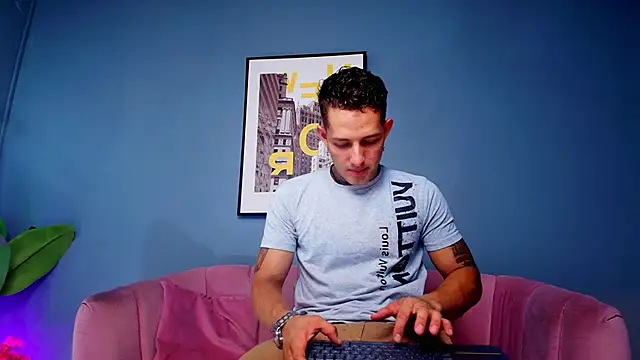  angel rivera online show from February 18, 1:37 am