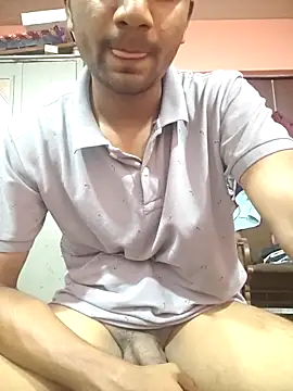 Darkintrovert online show from April 18, 5:14 pm