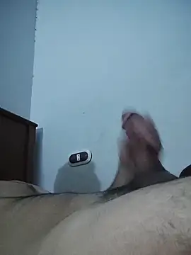 amirMohamed58 online show from February 17, 2:49 pm