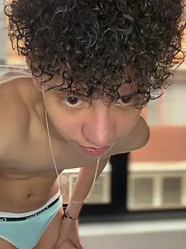 yoursexyjose online show from March 7, 8:28 pm