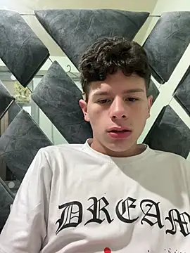 Andy12912 online show from February 3, 5:18 pm