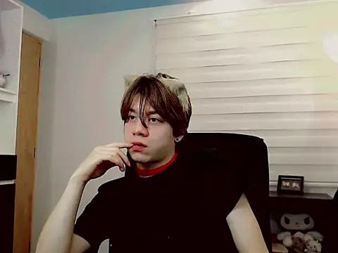 duvisex19 online show from March 18, 3:20 am