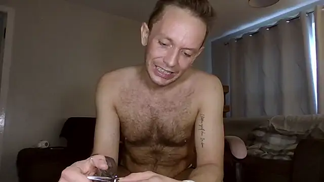 verscub6969 online show from April 1, 1:41 pm