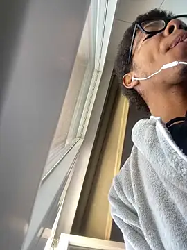 ELPikaPreta online show from February 22, 2:18 pm