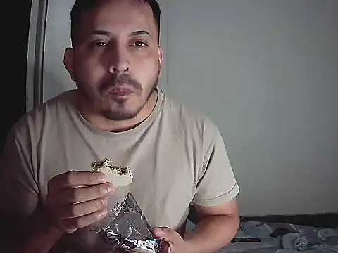 JonatanBail online show from February 6, 2:30 am