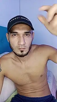 junior men22 online show from March 25, 2:43 pm