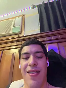 Tupapi696969q online show from April 8, 4:57 am