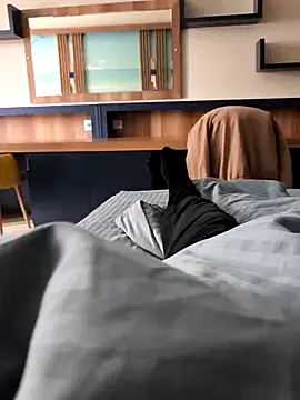 fatihkara54 online show from April 11, 7:56 am