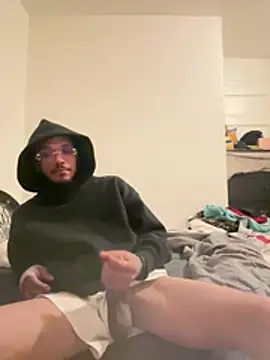 EnanoVerga online show from March 3, 3:03 am