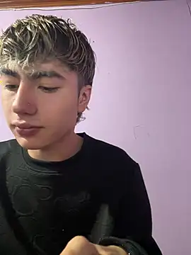 AlexanderCollman2 online show from April 8, 2:12 am