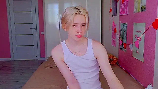 Ron Vilss online show from March 21, 6:28 am