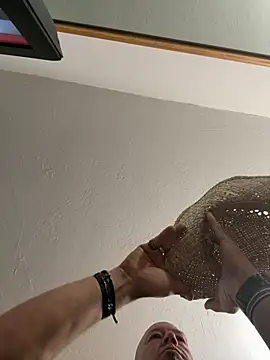 TyMeB online show from March 7, 9:23 pm