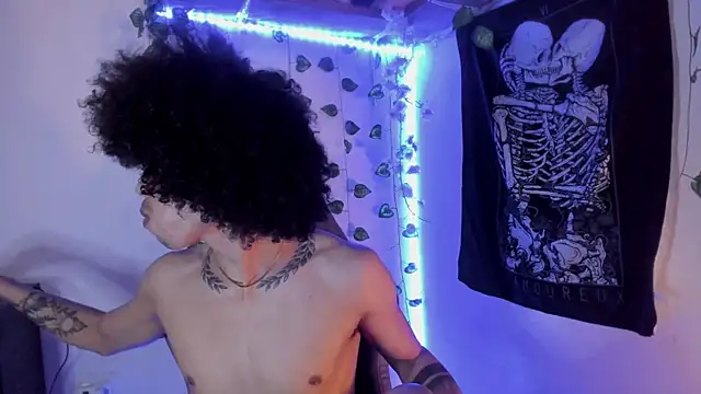 Aaron Hopper online show from February 16, 1:20 pm