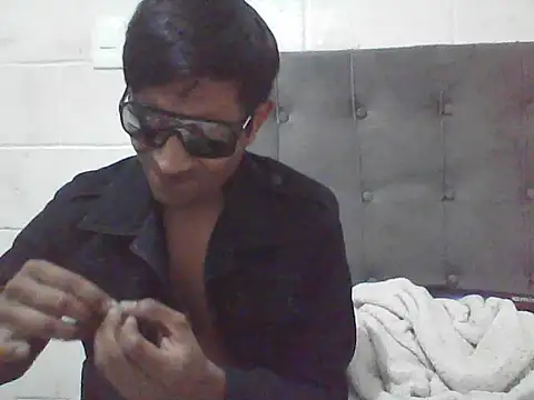 FierrudoMora777 online show from March 23, 8:15 pm