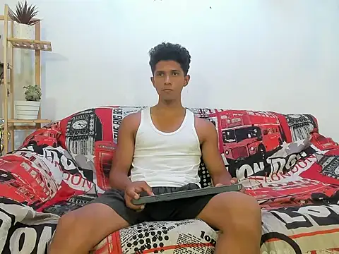 Yoel hot2004 online show from February 14, 8:04 pm