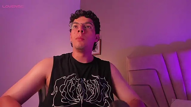 Axel Creed online show from February 10, 3:39 pm