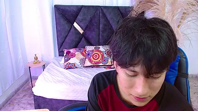 nikoo 18 online show from February 7, 2:24 pm