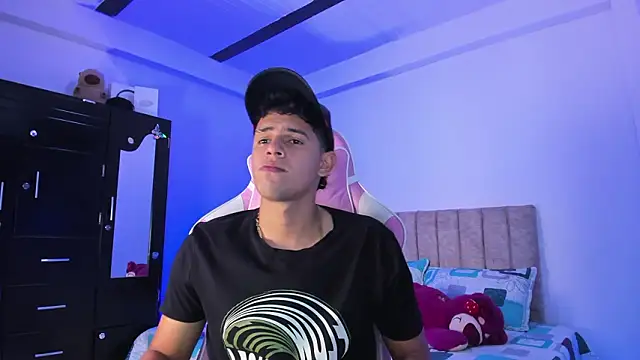 Adrian Prime  online show from March 24, 7:07 pm