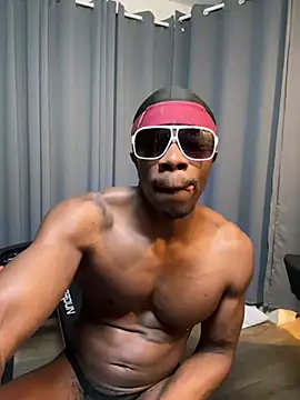 majicjackson online show from February 13, 4:30 am