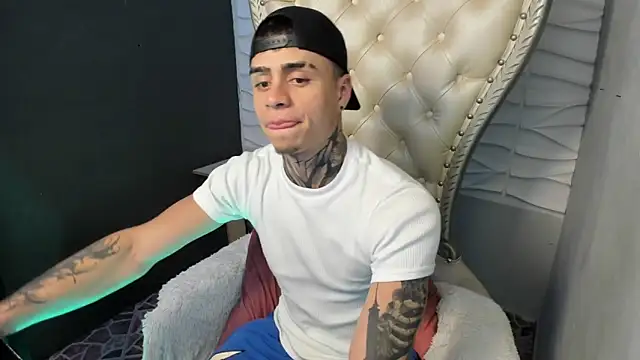 acxel prescot online show from March 10, 8:15 pm