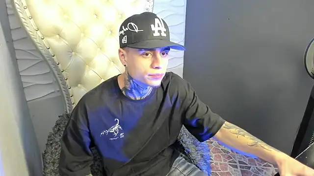 acxel prescot online show from February 15, 7:55 pm