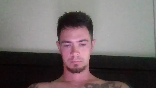midnightsinz online show from June 20, 6:24 pm
