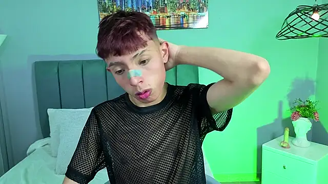  camilo ortiz online show from April 7, 7:25 pm