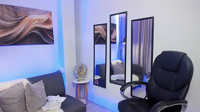 Tommas Jhonson online show from March 31, 4:31 pm